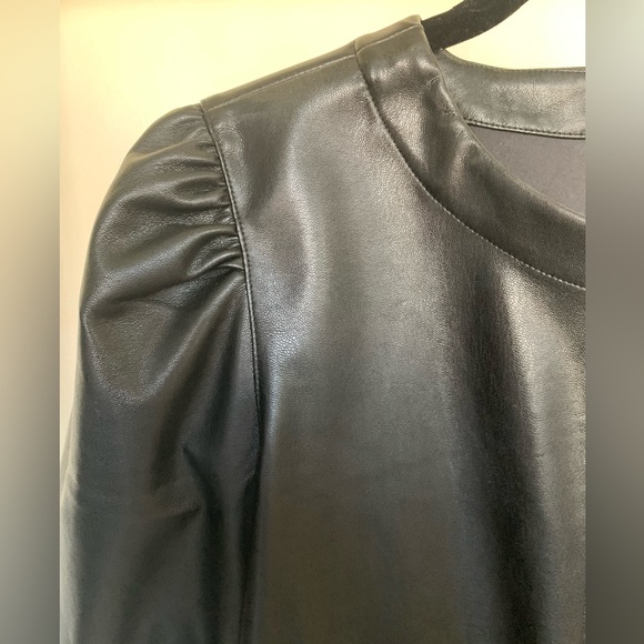 BB Dakota Black Faux Leather Top - Picture 4 of 7